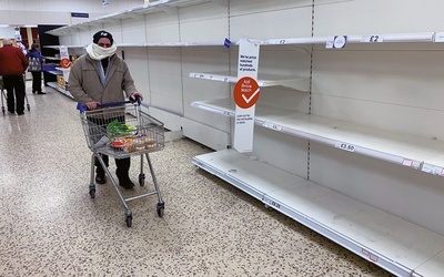 Czy Wielką Brytanię czekają puste półki w sklepach na święta?