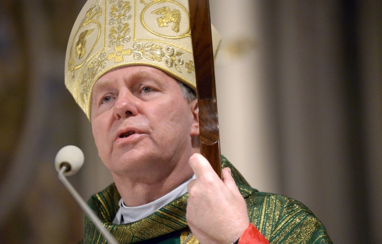 O kanclerzu kurii biskupiej i proboszczu parafii katedralnej mówił bp Piotr Turzyński.