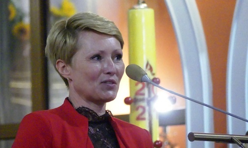 Anna Chrobak-Steckel przygotowała słowo przypominajace pontyfikat św. Jana Pawła II.