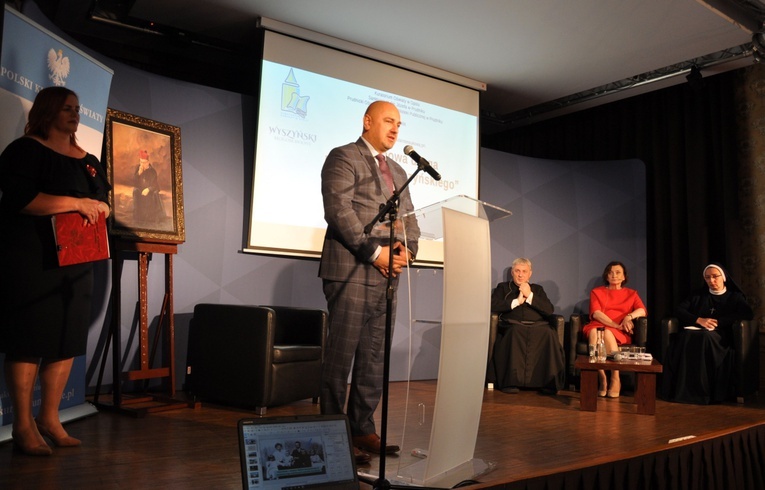 Konferencja o prymasie w Prudniku