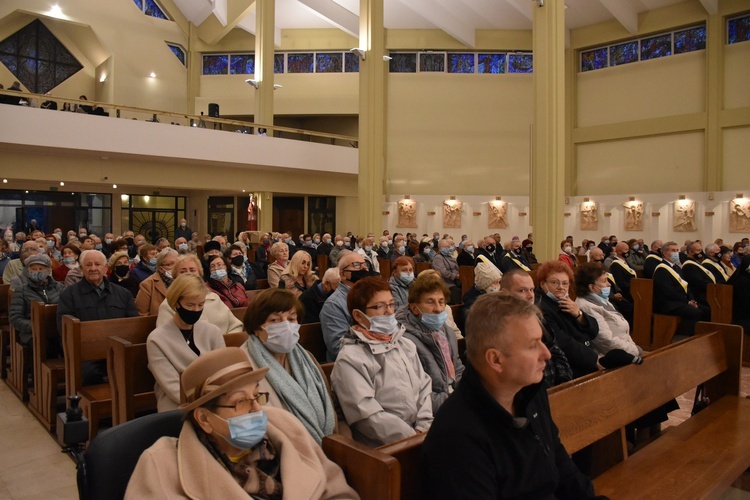 Gdańsk. 25. rocznica erygowania parafii i sanktuarium Matki Bożej Fatimskiej