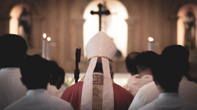 Biskupi: Prosimy o życzliwe i żywe uczestnictwo w synodzie
