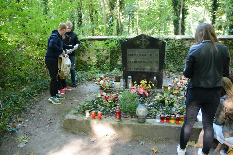 Strzelce Opolskie. Gra uliczna śladami bł. Edmunda i sióstr służebniczek