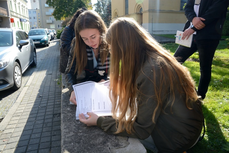 Strzelce Opolskie. Gra uliczna śladami bł. Edmunda i sióstr służebniczek