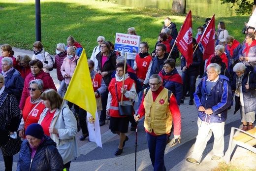 Wolontariusze Caritas z pielgrzymką w Trzebnicy
