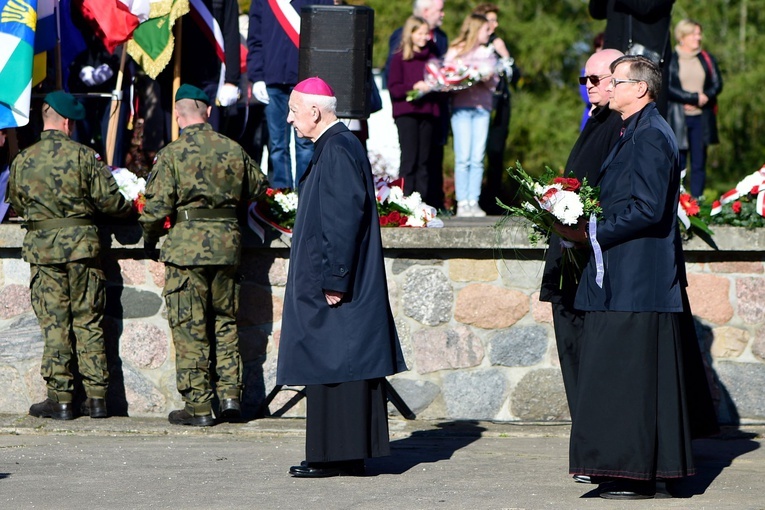 Dzień Pamięci Stefana Kardynała Wyszyńskiego i Jana Pawła II