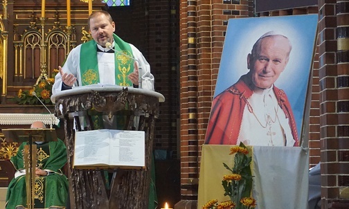 Dzień papieski z rekolekcjami  