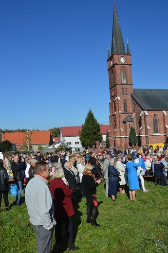 Dzień Papieski w Nowej Rudzie-Słupcu