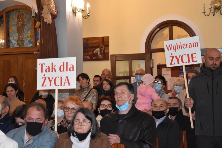 Marsz w Dębicy-Latoszynie