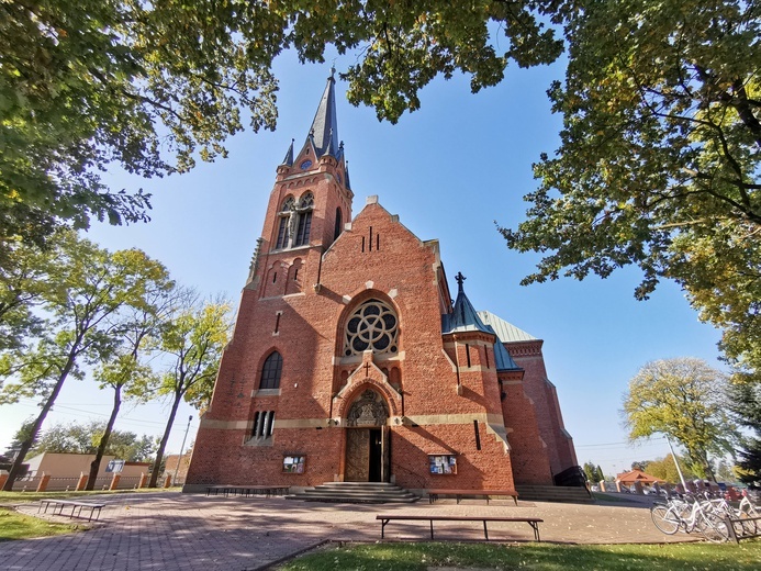 Chorzelów. Przykład na to, że da się żyć Ewangelią