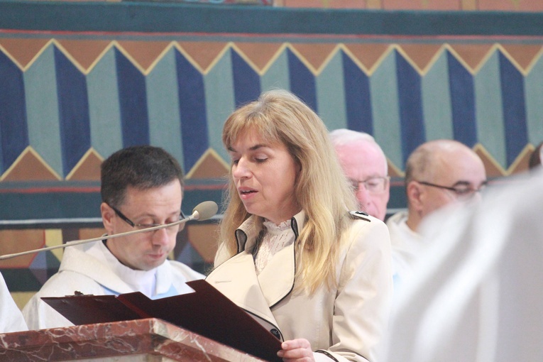 Pielgrzymka nauczycieli do Chorzelowa