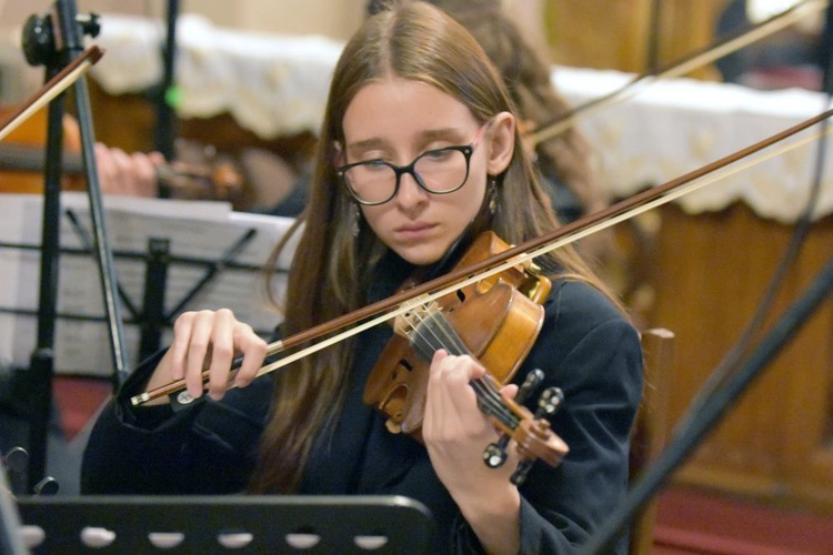 Koncert Papieski rodziny "Sygnału Miłosierdzia"