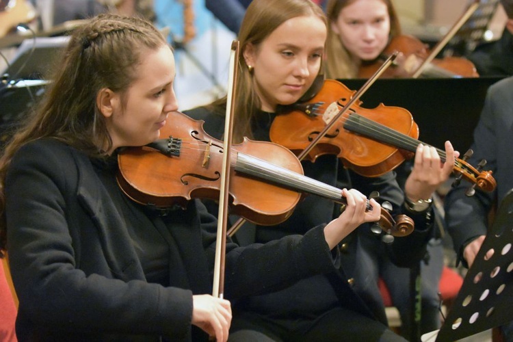 Koncert Papieski rodziny "Sygnału Miłosierdzia"