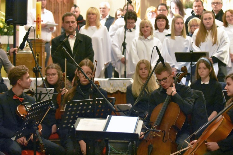 Koncert Papieski rodziny "Sygnału Miłosierdzia"