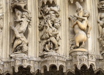 Zdobienia na katedrze Notre Dame w Paryżu