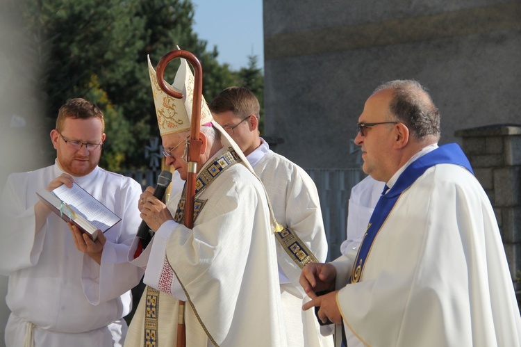 Borzęcin Dolny. Błogosławieństwo organów