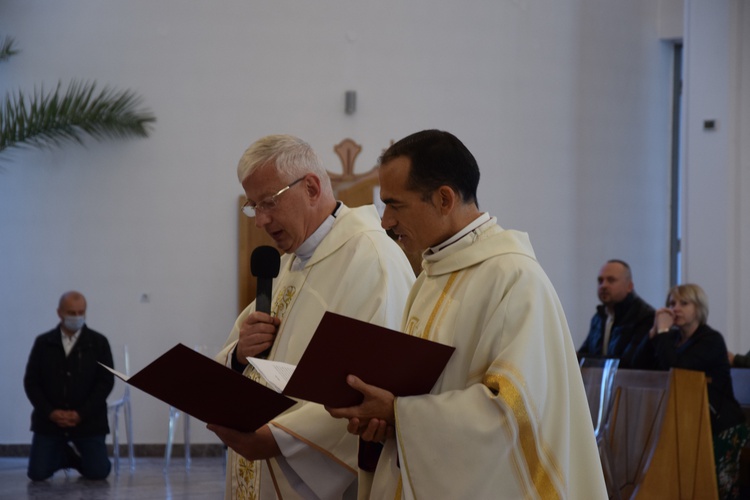 Poświęcnie figury św. Jóżefa w parafii na Boryszewie