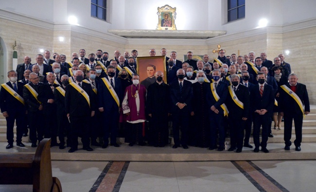 Pamiątkowa fotografia na zakończenie uroczystości.