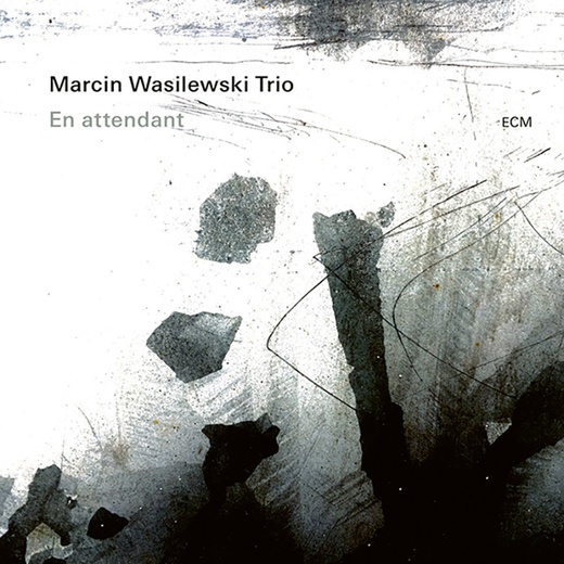 Marcin Wasilewski Trio 
En attendant 
ECM 
2021