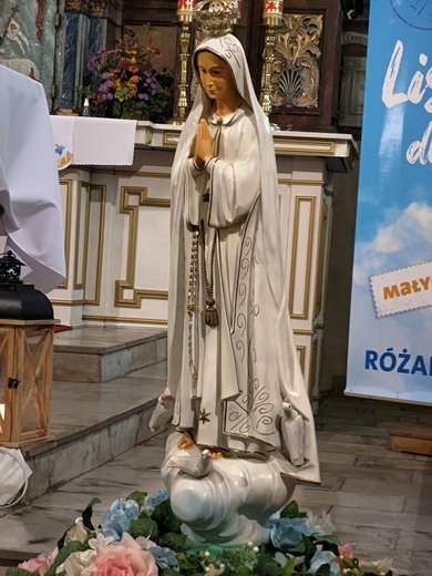 Matka Boża Fatimska na ulicach Świdnicy