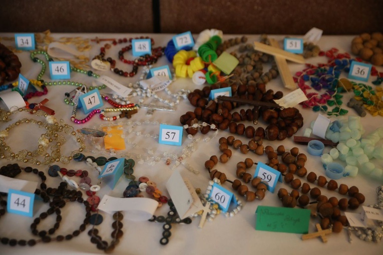 Różańcowy konkurs dla dzieci