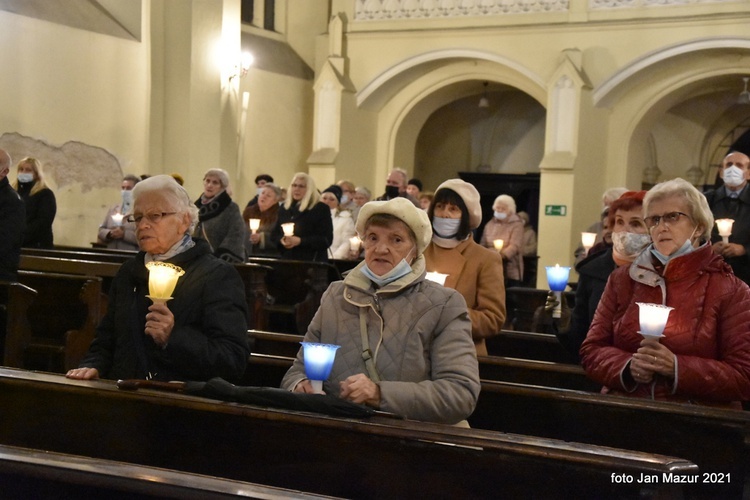 Nabożeństwo fatimskie w Żaganiu