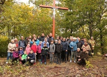 Poświęcenie krzyża nad Jarnołtówkiem