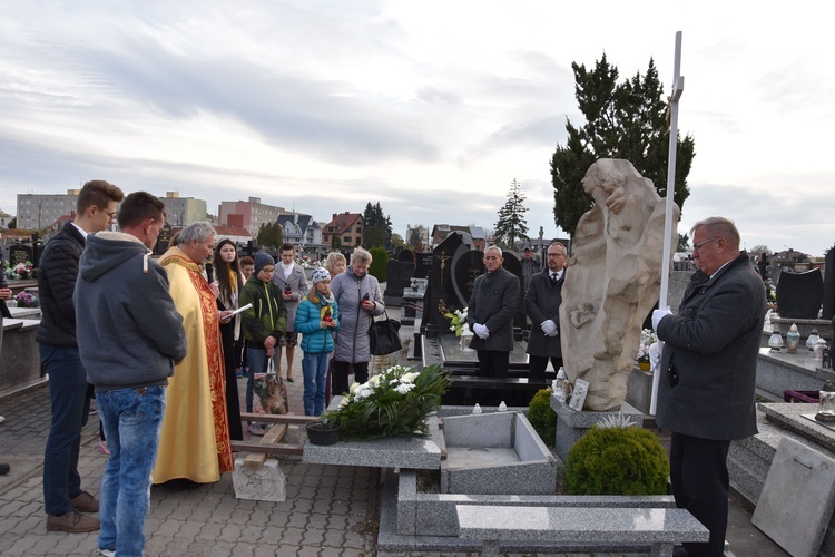 Przasnysz. Pochówek dzieci zmarłych przed narodzeniem