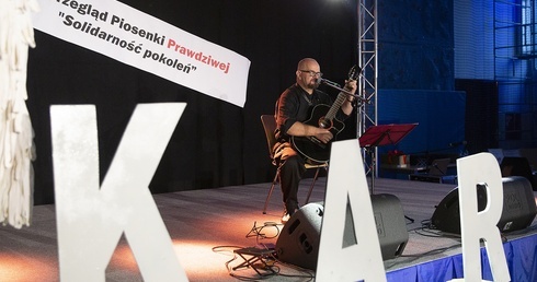 Zakazane piosenki stanu wojennego, oranżada na kartki i wystawa 