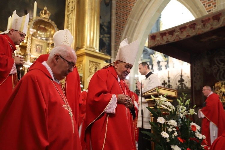 Rozpoczęcie synodu w archidiecezji krakowskiej 