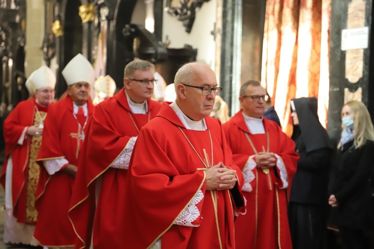 Rozpoczęcie synodu w archidiecezji krakowskiej 