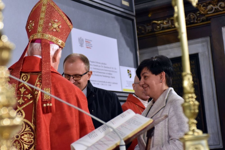 Otwarcie synodu w katedrze świdnickiej