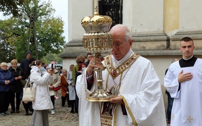 Rodzina nadzieją i perspektywą Kościoła