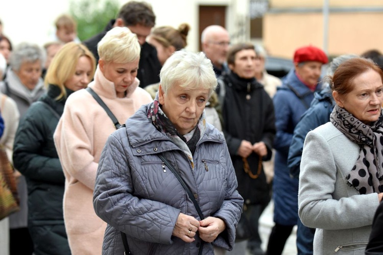 Różaniec za Polskę w Świdnicy