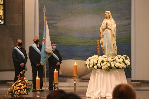 Katowice. Msza św. inaugurująca synod o synadalności w archidiecezji, cz. 1