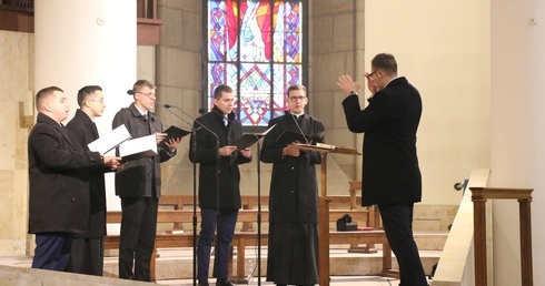 Katowice. Msza św. inaugurująca synod o synadalności w archidiecezji, cz. 1