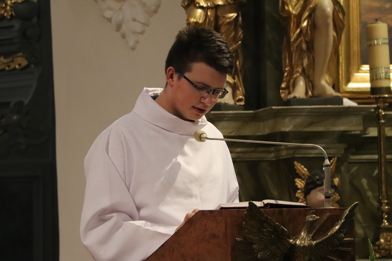 V Diecezjalne Spotkanie Młodych - Eucharystia