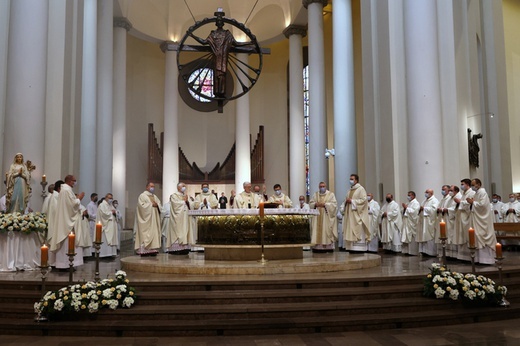 Katowice. Msza św. inaugurująca synod o synadalności w archidiecezji, cz. 2