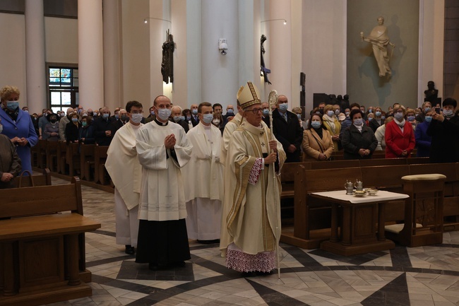 Katowice. Msza św. inaugurująca synod o synadalności w archidiecezji, cz. 2