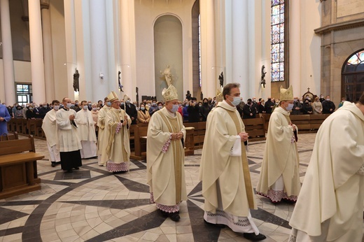 Katowice. Msza św. inaugurująca synod o synadalności w archidiecezji, cz. 2