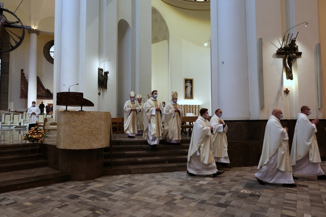 Katowice. Msza św. inaugurująca synod o synadalności w archidiecezji, cz. 2