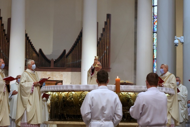 Katowice. Msza św. inaugurująca synod o synadalności w archidiecezji, cz. 2