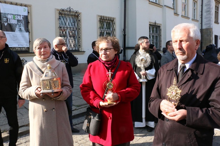 Procesja różańcowa za Polskę cz.1