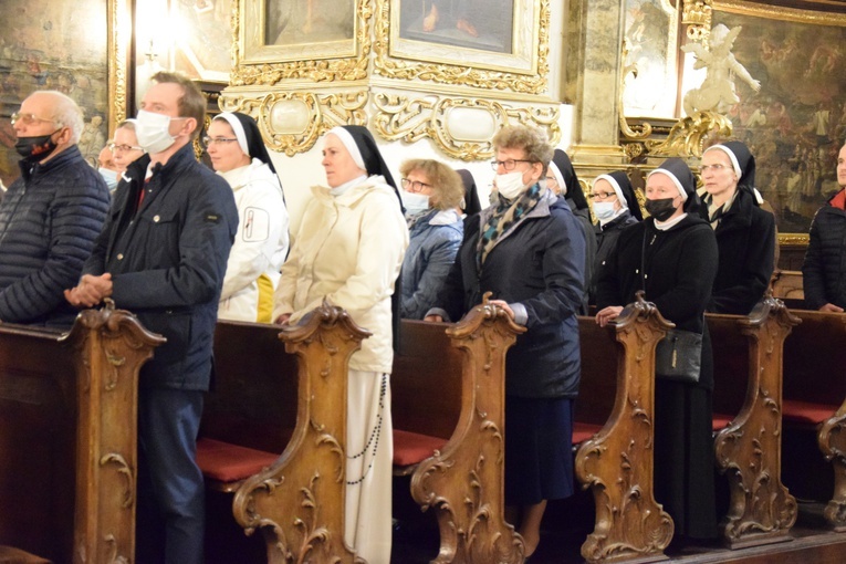 Inauguracja fazy diecezjalnej synodu biskupów 