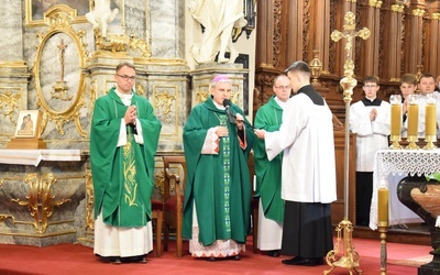 Inauguracja fazy diecezjalnej synodu biskupów 