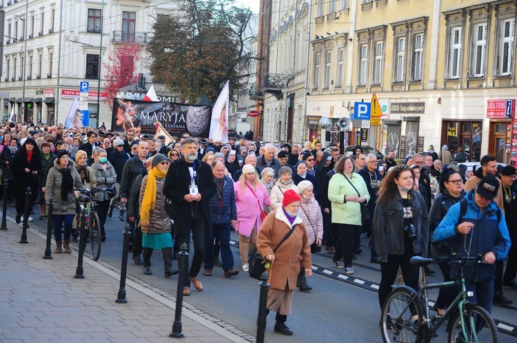 Procesja różańcowa za Polskę cz.2