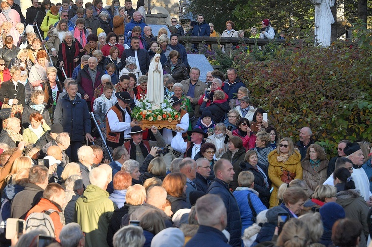 Z Matką Bożą Fatimską przez Zakopane