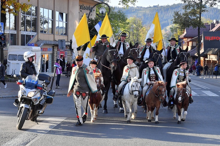 Z Matką Bożą Fatimską przez Zakopane