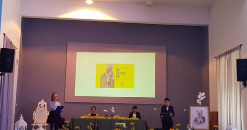 Papieski Nowogrodziec