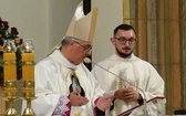 Nuncjusz apostolski abp Salvatore Pennacchio w parafii NSPJ w Kętach